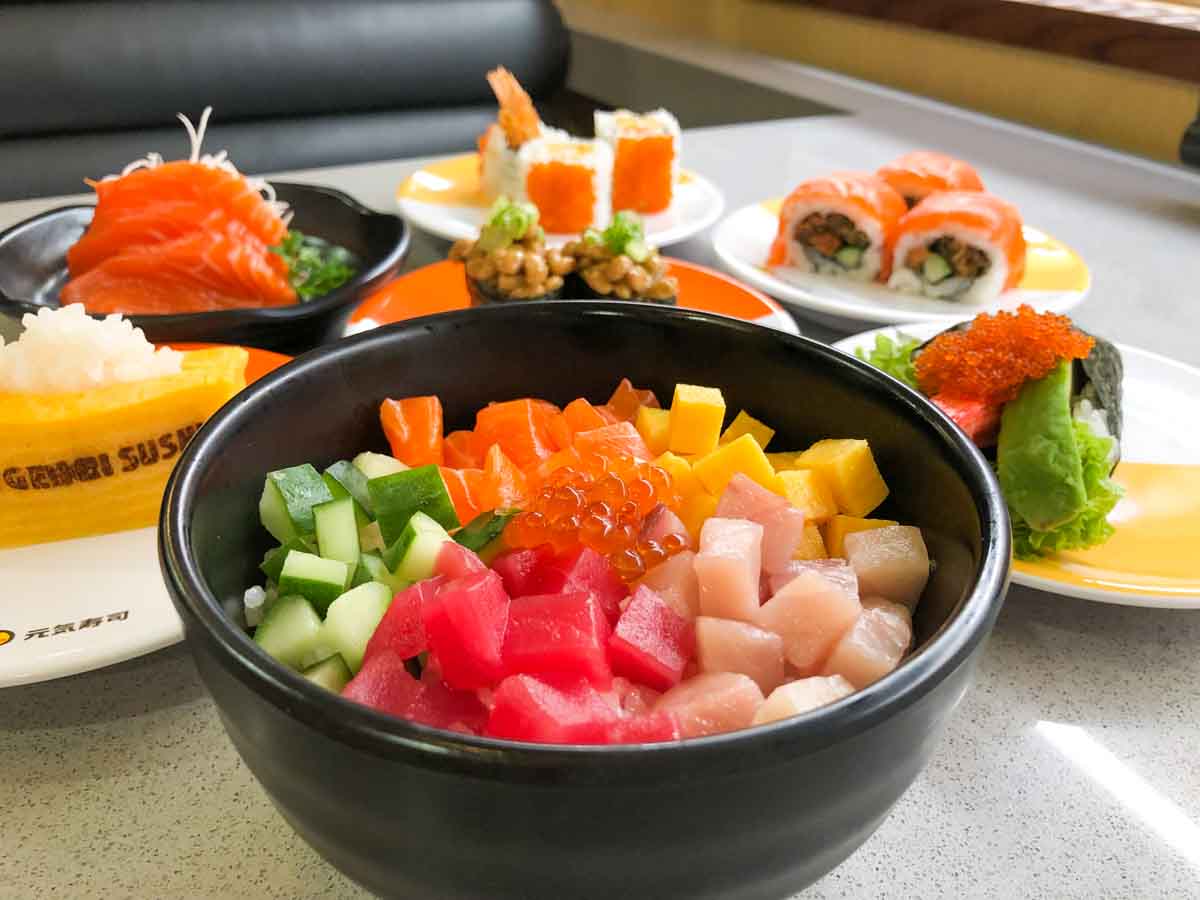 イチオシの魚介が彩る「海鮮チラシ丼」