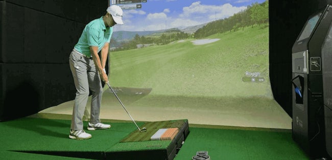 【Golfzon（ゴルフゾーン）】KL Publika Mall｜本格的なゴルフ体験を実現！