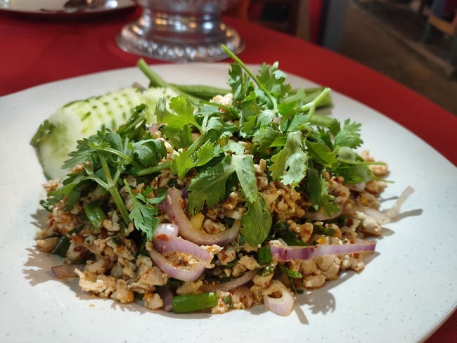 【Yee Wen Thai Food】木々が茂る小道の片隅でタイ料理を味わう隠れ家的名店