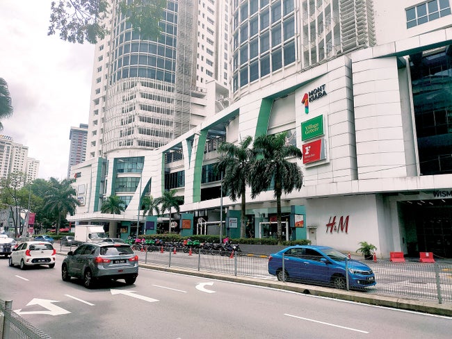 マレーシアでジムに通うならFitness First 充実した設備と清潔な店内で快適ワークアウト