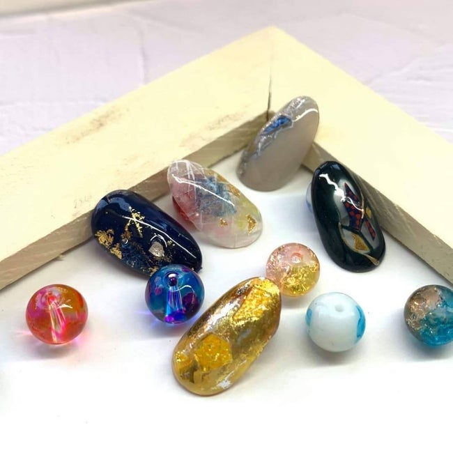 爪を傷めない日本発のネイルアートなら 「29MNAIL」!