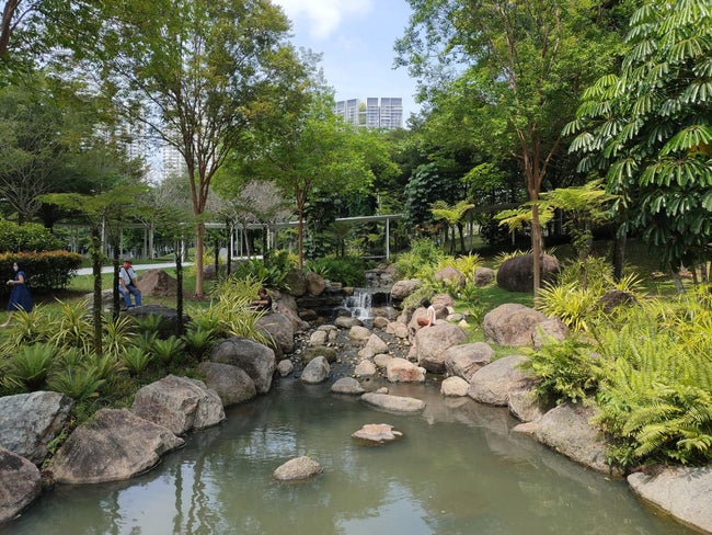 緑豊かな公園を見渡せる飲食店多数！「Desa Parkcity」でのんびり休日気分