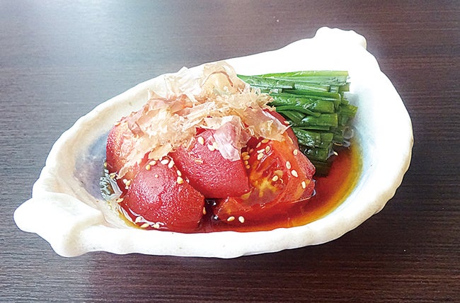 外は香ばしく、中はふっくらジューシーに 炭火でじっくり焼き上げる絶品焼鳥