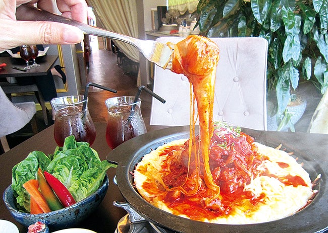 ふんだんに使われたチーズに大満足！韓国で人気の新メニューがお目見え