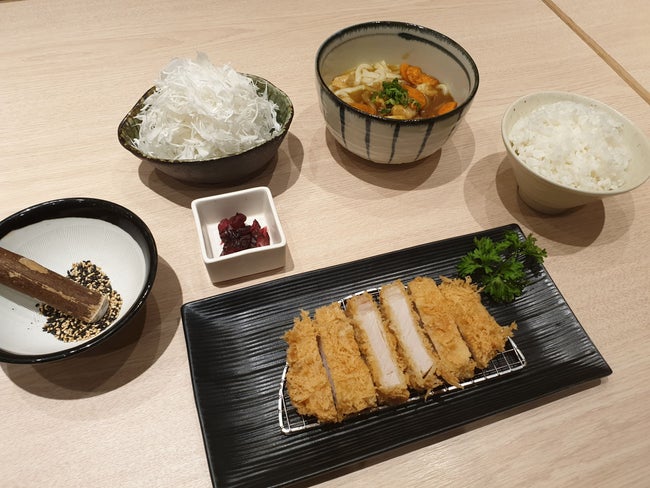 5月からランチセットが新登場！ 専門店の本格派の味をお得に堪能