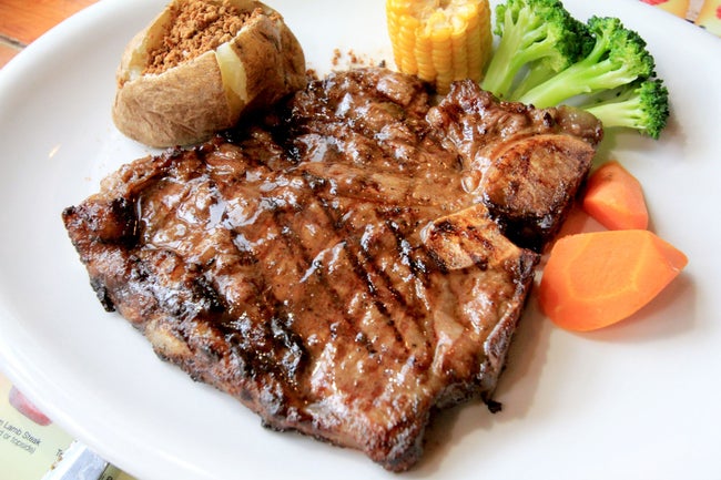 【JAKE’S Steaks】世代を超えて愛される家族経営の老舗ステーキダイナー！祝・42周年記念キャンペーン実施中