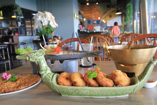 【The SIAM Thai Cuisine】ミシュラン掲載レストランの味を受け継ぐ経験豊富なシェフによるモダンで格式高いタイ料理を味わう