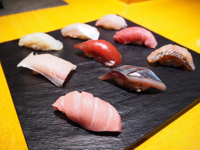 季節のコースや寿司ランチが魅力   「寿司 金目鯛」でシェフ厳選の魚介を満喫