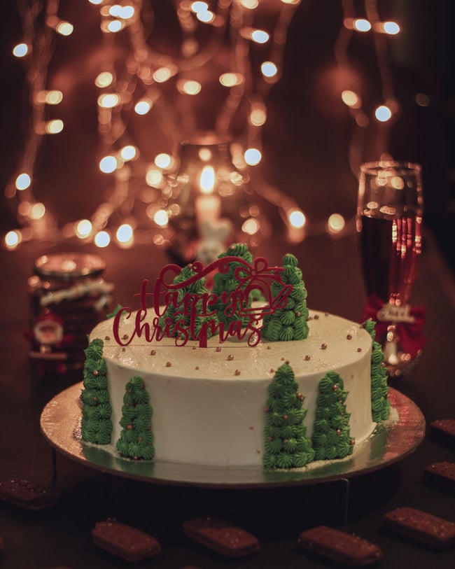ケーキ上の「メリークリスマス」　記載禁止を解除