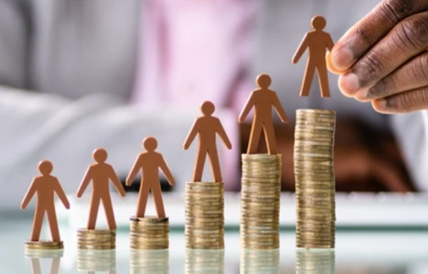 マレーシア企業の給与、2024年に5％上昇の見通し