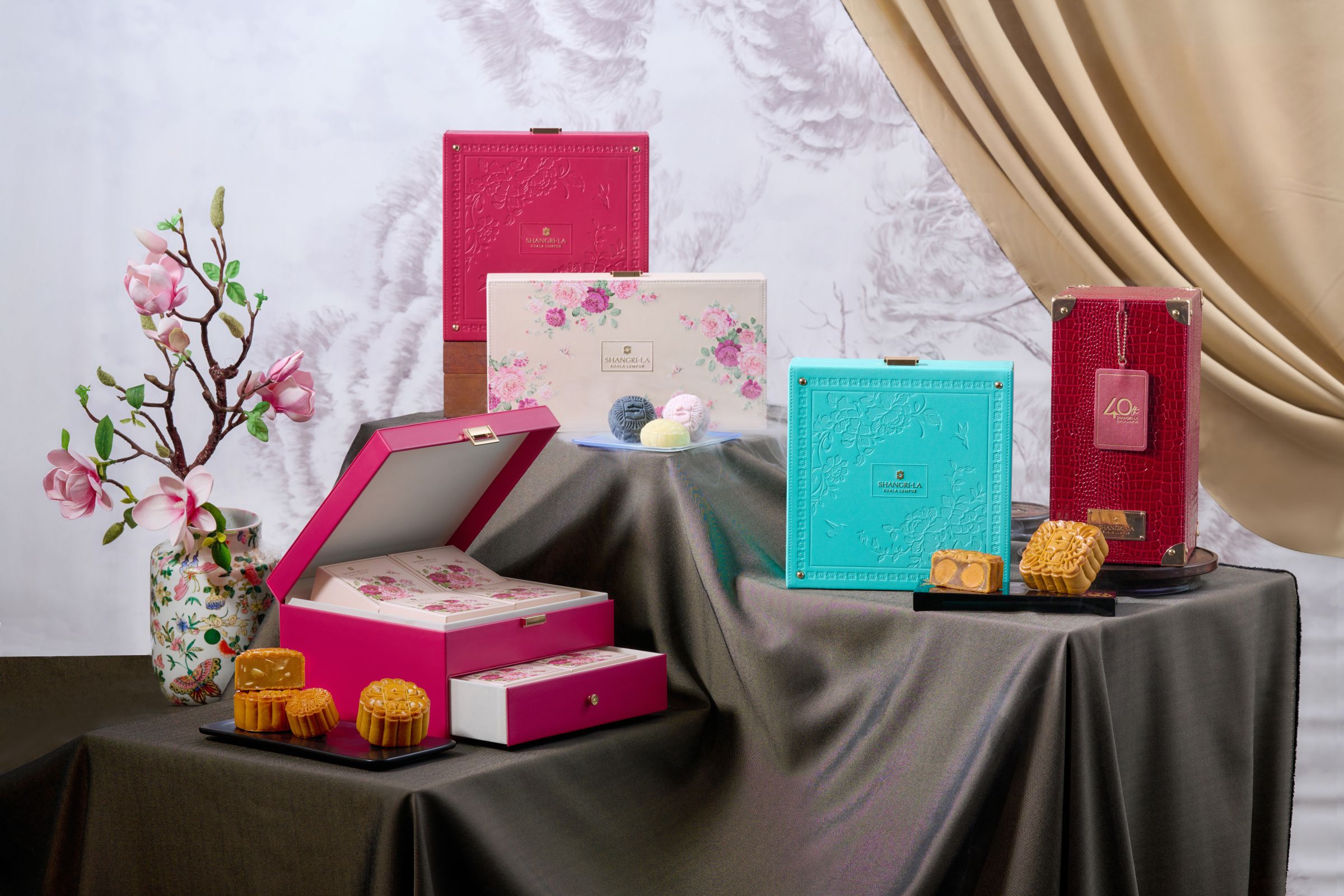 シャングリ・ラ クアラルンプールが2025年の中秋節コレクションを発表