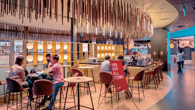 香り立つクラフトビール、料理で広がる新しい発見。Takumi Craft Bar