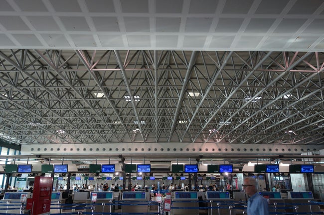 マレーシア、本日から航空旅客の事前スクリーニングを必須化